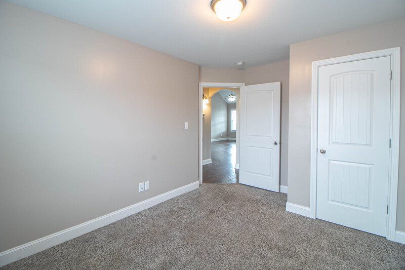 *** Quiet Country Style Subdivision minutes to the Main Gates of Post! *** property image