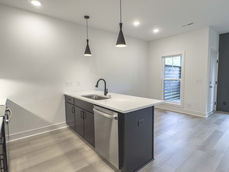 6 Dutch Dr. property image