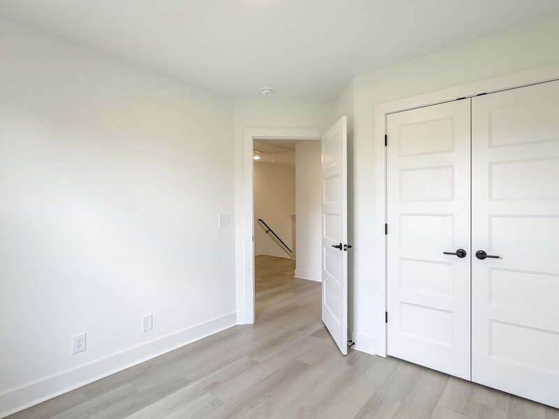 6 Dutch Dr. property image