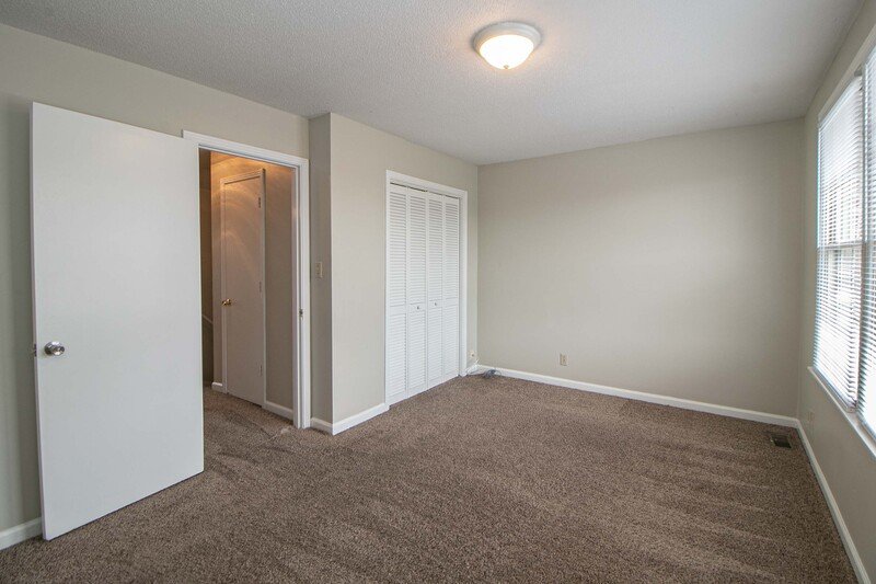 *** $500 DEPOSIT MOVE IN SPECIAL & 2 WKS FREE w/ 13 MO. LEASE *** property image