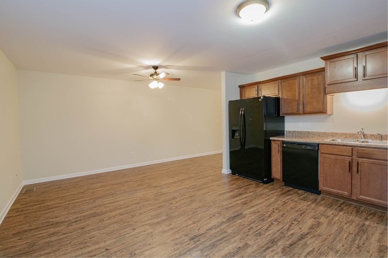 PET FRIENDLY- Standard Breed Restrictions Apply property image