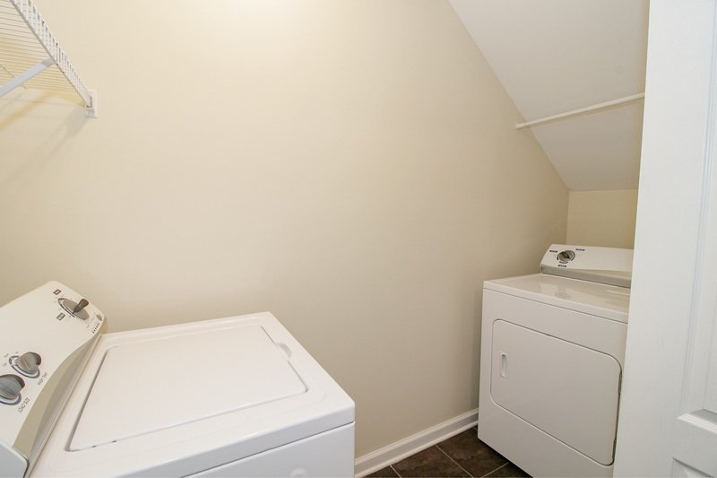 PET FRIENDLY- Standard Breed Restrictions Apply property image