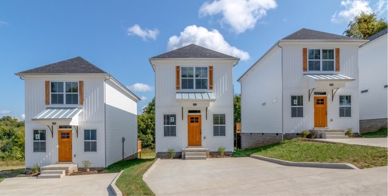 *** $500 DEPOSIT & 2 WKS FREE W/ 13 MO. LEASE MOVE IN SPECIAL *** property image