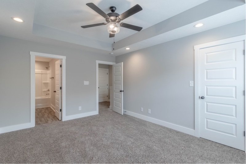 *** $500 DEPOSIT & 2 WKS FREE W/ 13 MO. LEASE MOVE IN SPECIAL *** property image