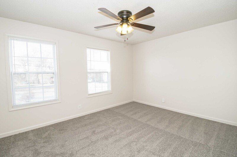 *** Located minutes to Wilma Rudolph & 101st Intersection! *** property image