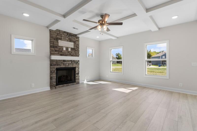 *** 1/2 DEPOSIT MOVE IN SPECIAL *** property image