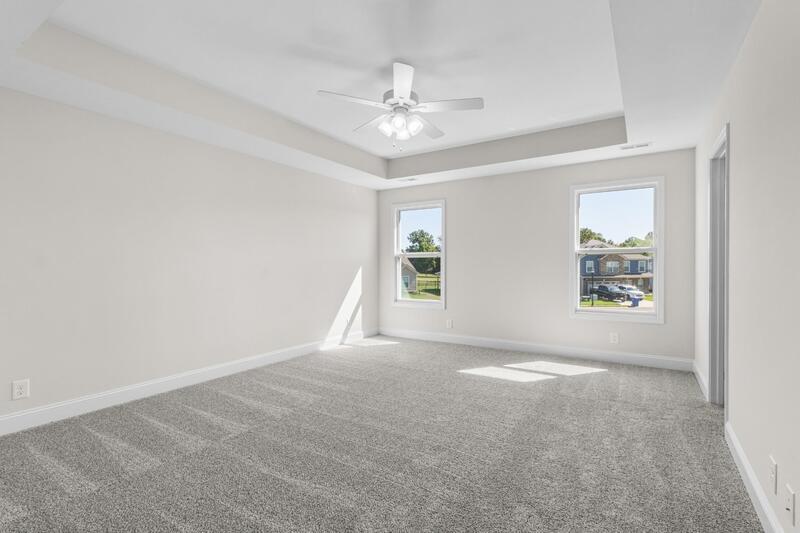 *** 1/2 DEPOSIT MOVE IN SPECIAL *** property image