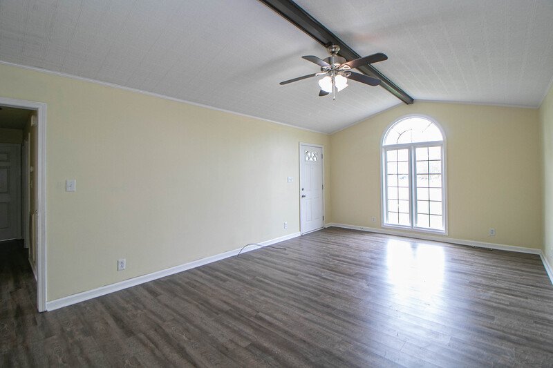 *** NO PETS PLEASE *** property image