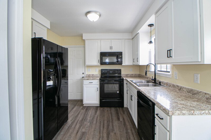 *** NO PETS PLEASE *** property image