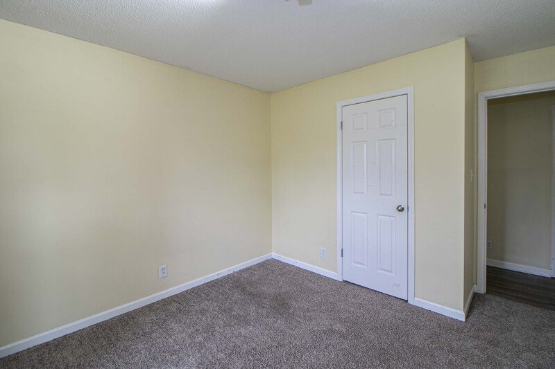 *** NO PETS PLEASE *** property image