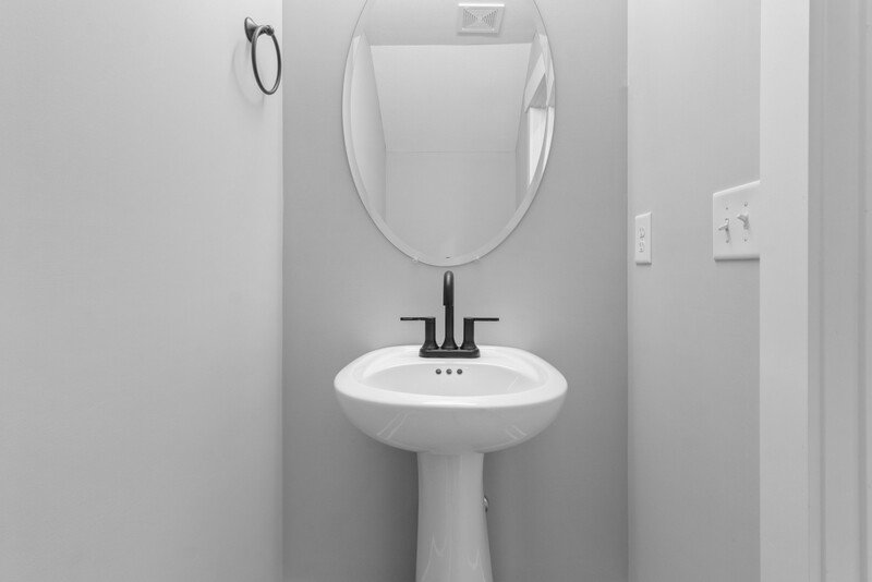 *** 1/2 DEPOSIT MOVE IN SPECIAL *** property image