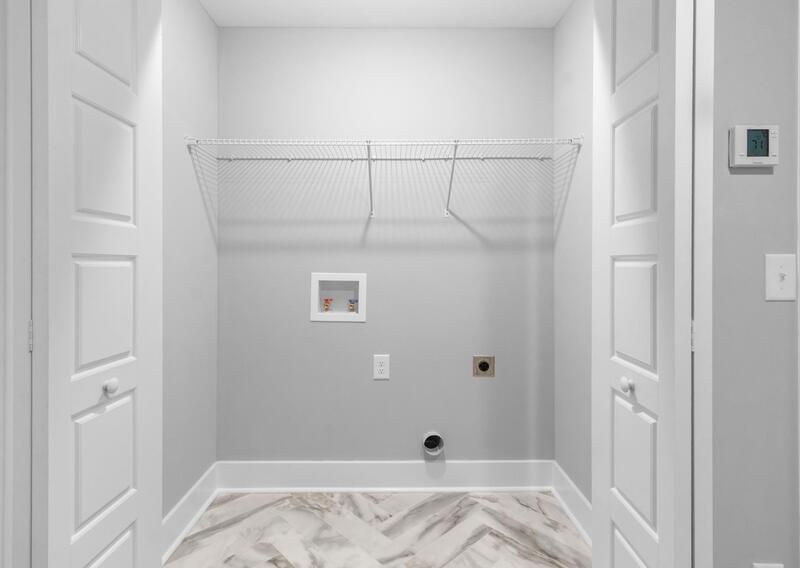 *** 1/2 DEPOSIT MOVE IN SPECIAL *** property image