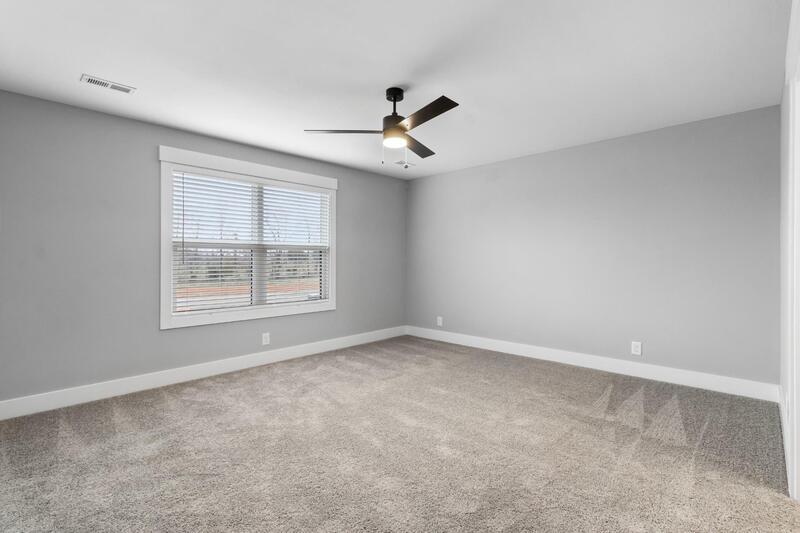 *** 1/2 DEPOSIT MOVE IN SPECIAL *** property image