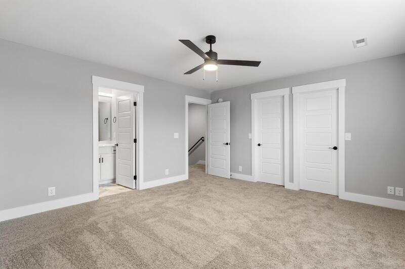 *** 1/2 DEPOSIT MOVE IN SPECIAL *** property image