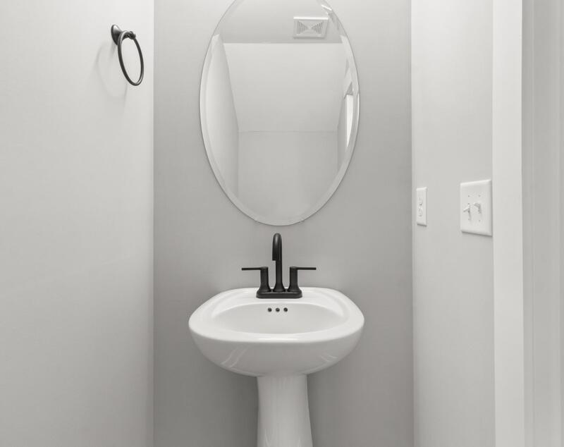 *** 1/2 DEPOSIT MOVE IN SPECIAL *** property image