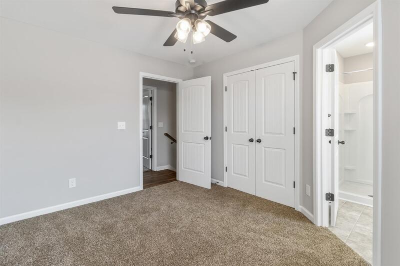 *** $500 DEPOSIT MOVE IN SPECIAL *** property image