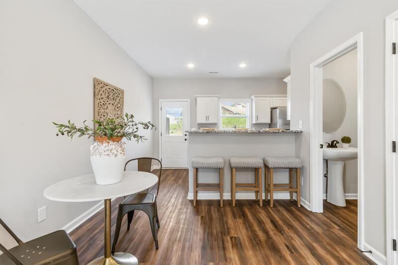 *** $500 DEPOSIT MOVE IN SPECIAL *** property image