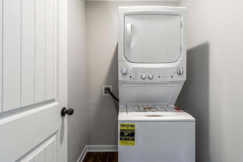 *** $500 DEPOSIT MOVE IN SPECIAL *** property image