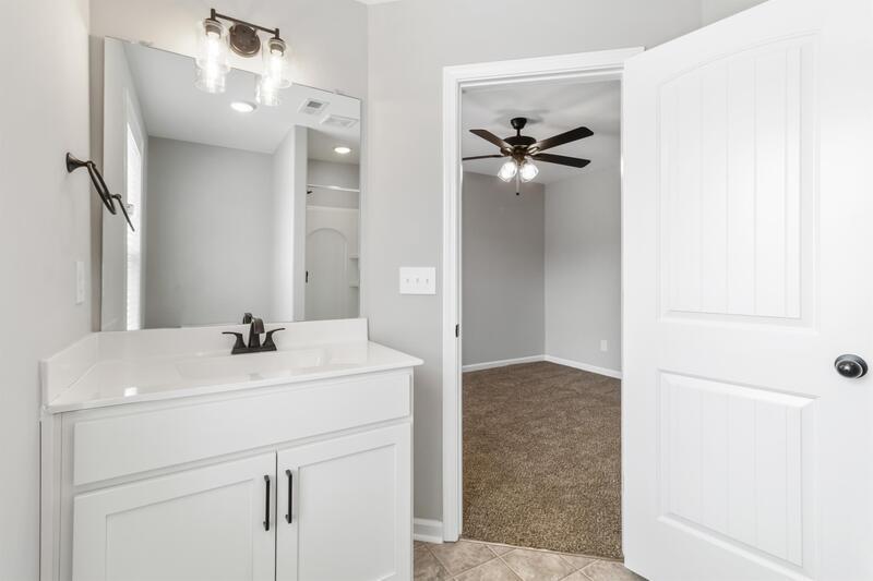 *** $500 DEPOSIT MOVE IN SPECIAL *** property image