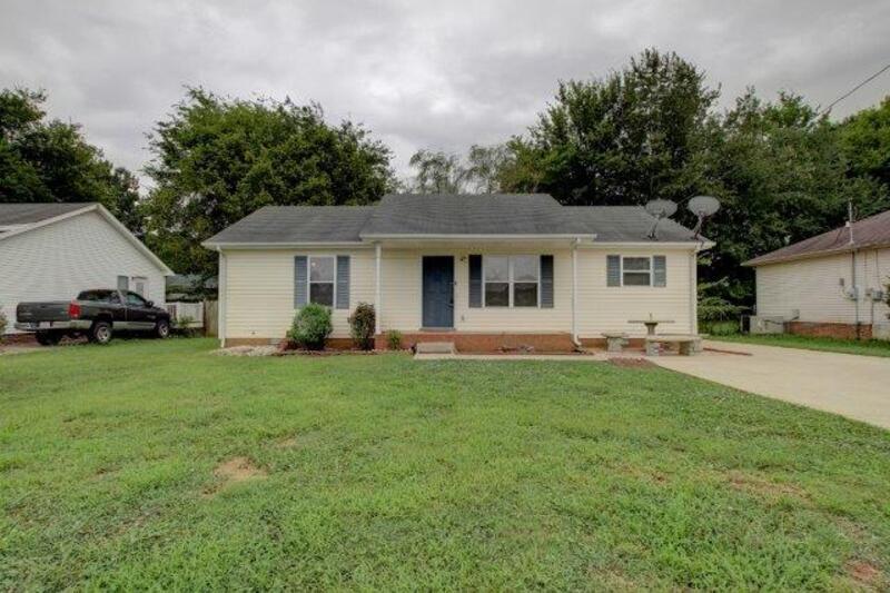 *** PET FRIENDLY in Oak Grove! *** property image