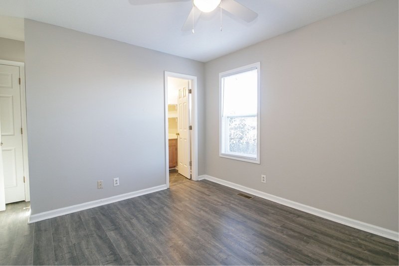 *** PET FRIENDLY in Oak Grove! *** property image