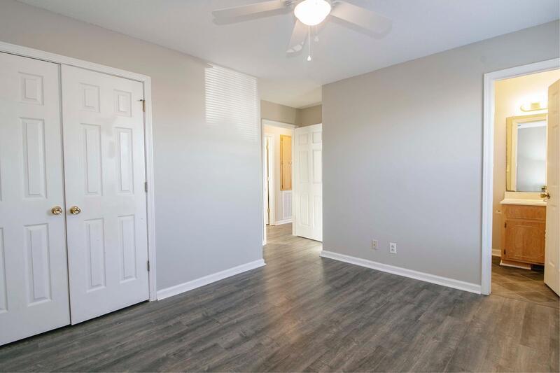 *** PET FRIENDLY in Oak Grove! *** property image
