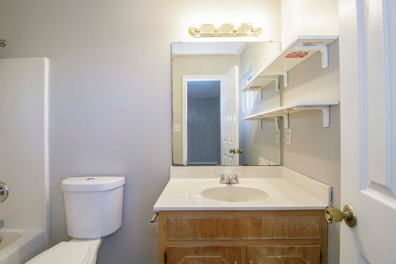 *** PET FRIENDLY in Oak Grove! *** property image
