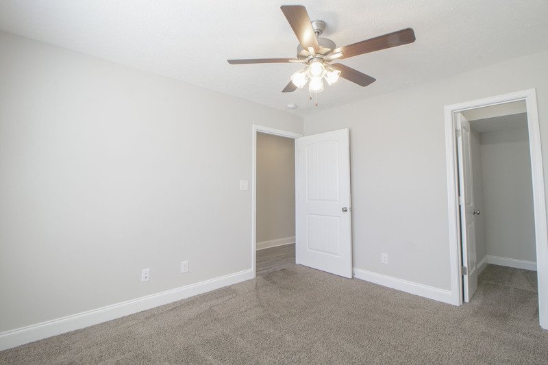 *** 1/2 DEPOSIT MOVE IN SPECIAL *** property image