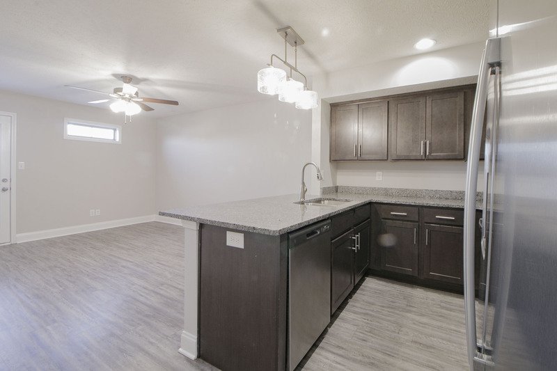 *** 1/2 DEPOSIT MOVE IN SPECIAL *** property image