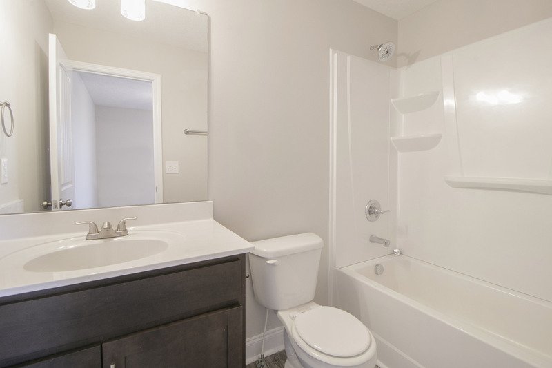 *** 1/2 DEPOSIT MOVE IN SPECIAL *** property image