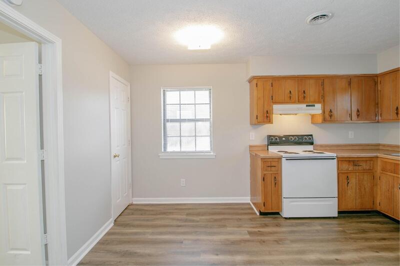 404 -18 Thompsonville Lane property image