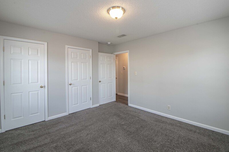 *** 1/2 DEPOSIT MOVE IN SPECIAL *** property image