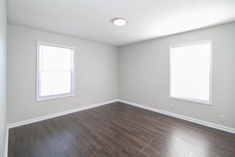 *** 1/2 DEPOSIT MOVE IN SPECIAL *** property image