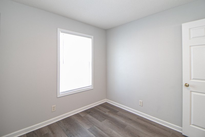 *** 1/2 DEPOSIT MOVE IN SPECIAL *** property image