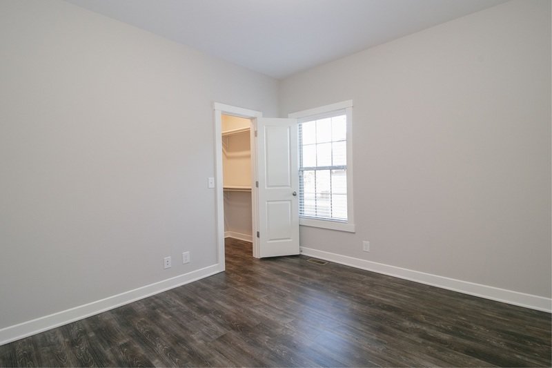 ** No Pets Please *** property image