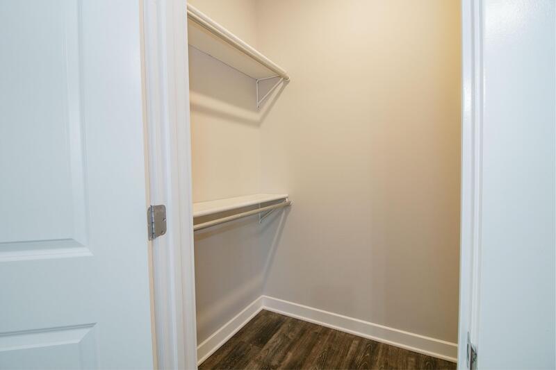 ** No Pets Please *** property image