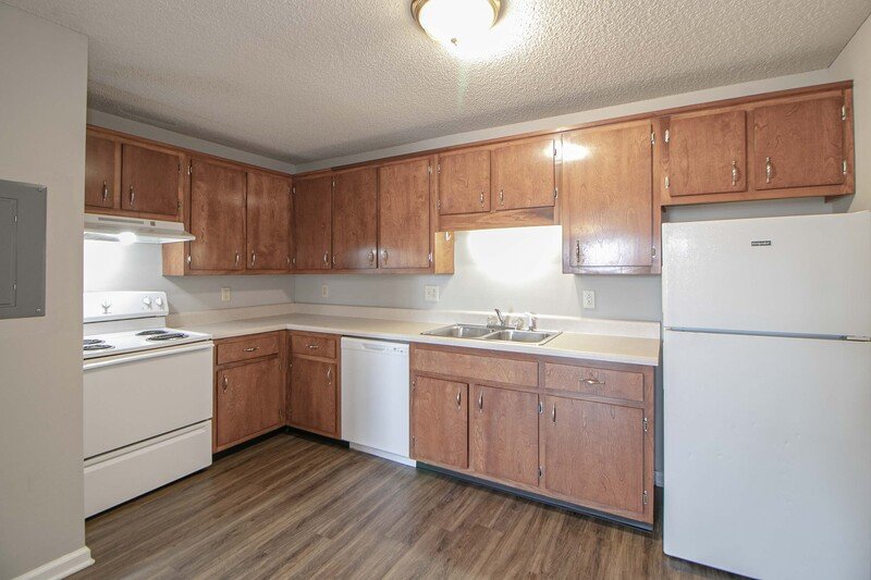 *** 1/2 DEPOSIT MOVE IN SPECIAL *** property image
