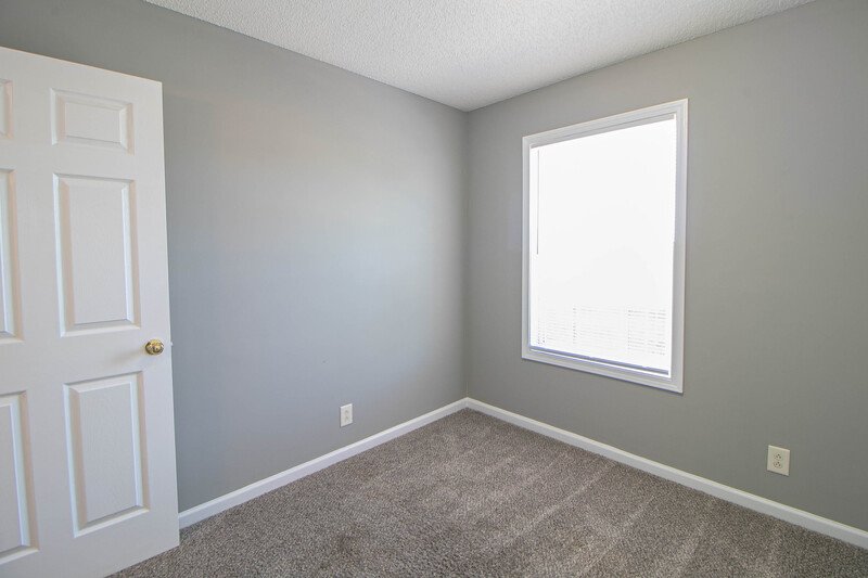 *** 1/2 DEPOSIT MOVE IN SPECIAL *** property image