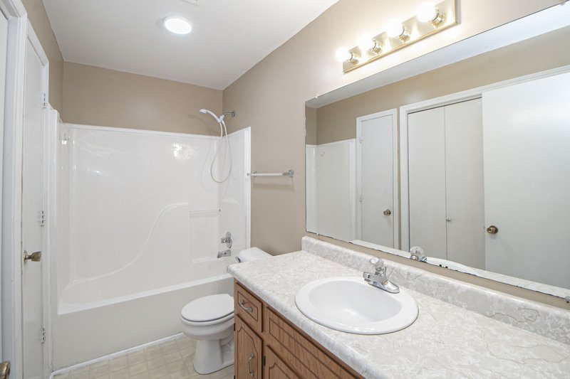 Moments away from Ft. Campbell main gates! property image