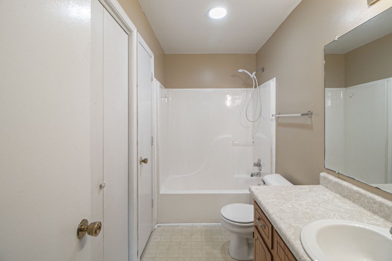 Moments away from Ft. Campbell main gates! property image