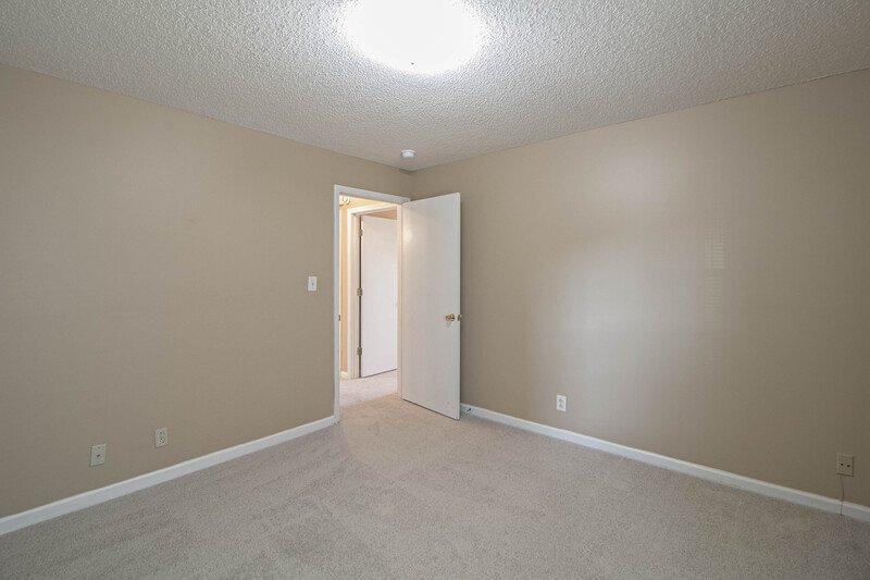 Moments away from Ft. Campbell main gates! property image