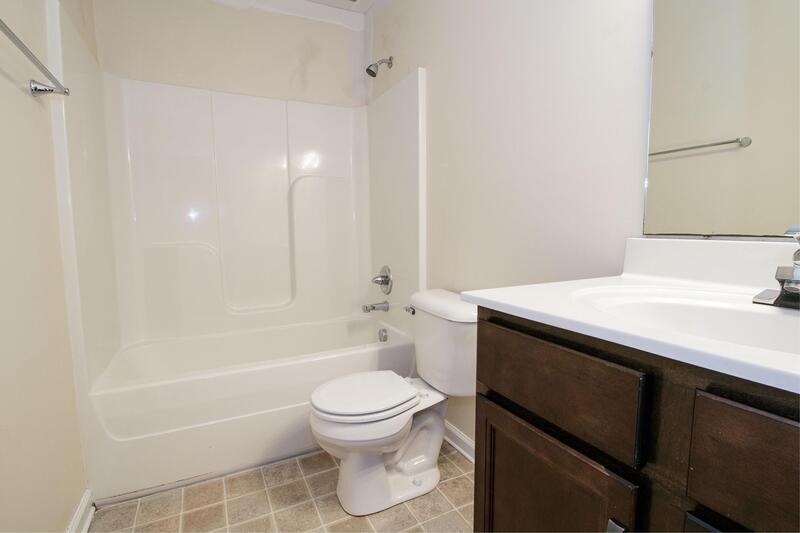 *** Pet Friendly Near Ft. Campbell Blvd. & 101st *** property image