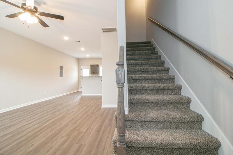 *** $500 DEPOSIT MOVE IN SPECIAL *** property image