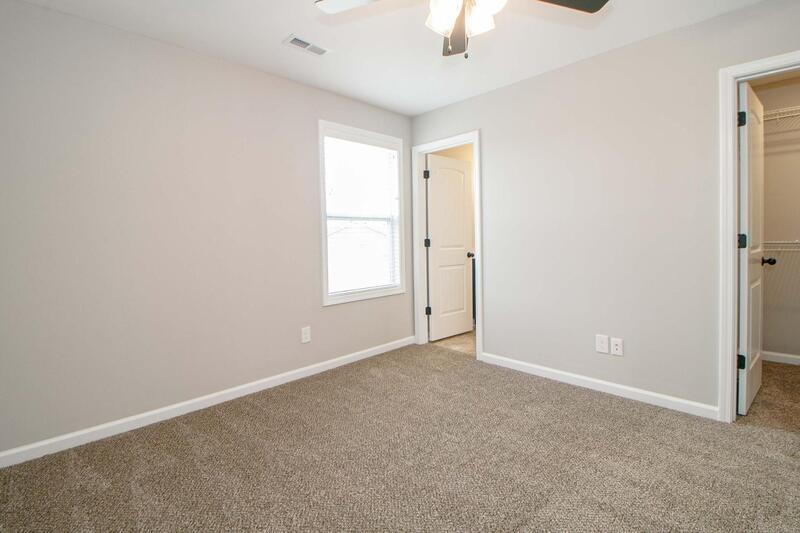 *** $500 DEPOSIT MOVE IN SPECIAL *** property image