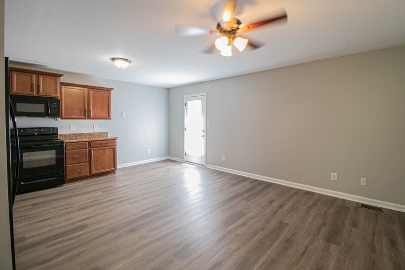 PET FRIENDLY- Standard Breed Restrictions Apply property image