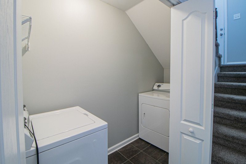 PET FRIENDLY- Standard Breed Restrictions Apply property image