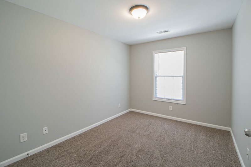 PET FRIENDLY- Standard Breed Restrictions Apply property image