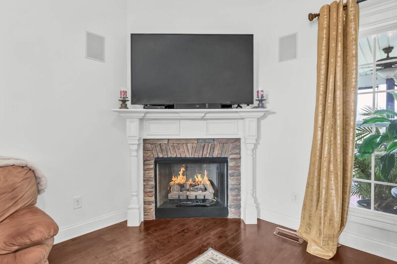 *** Located Minutes to Exit 8 & Rossview! LARGE home with plenty of space! *** property image