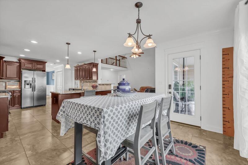 *** Located Minutes to Exit 8 & Rossview! LARGE home with plenty of space! *** property image