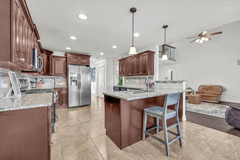 *** Located Minutes to Exit 8 & Rossview! LARGE home with plenty of space! *** property image